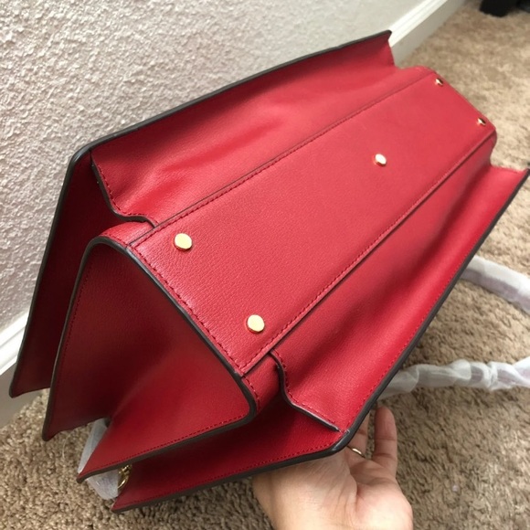 Michael Kors Medium Gusset Satchel - Picture 6 of 8